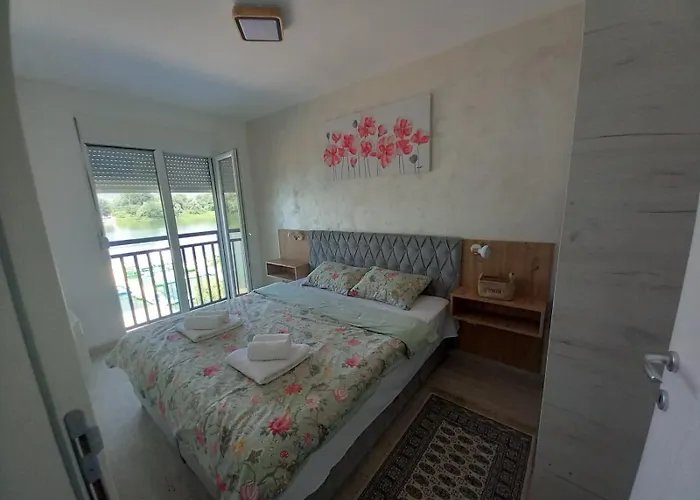 4 Bmb Апартаменты Велико-Градиште