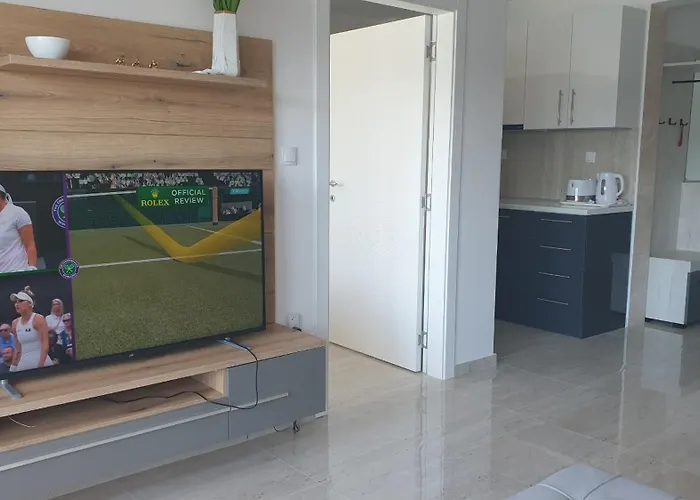 4 Bmb Апартаменты *